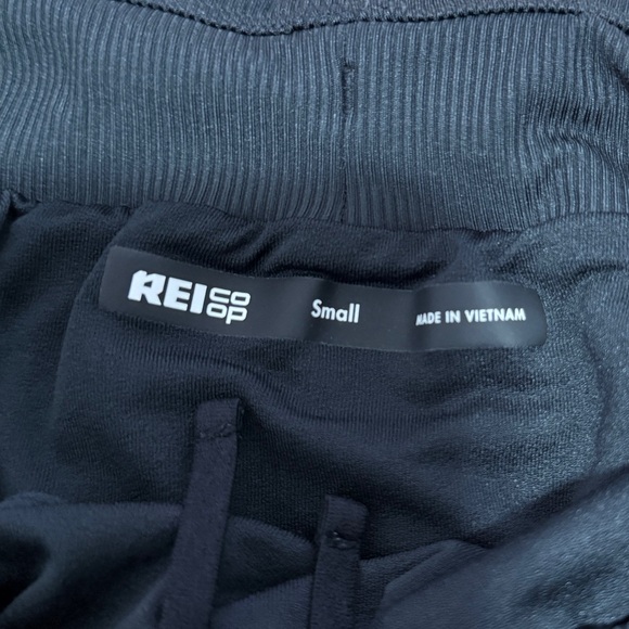 REI Co-op Athletic Running Shorts Size Small - Picture 4 of 5